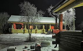 Tenon Temppeli - Tilava huvila Lapissa